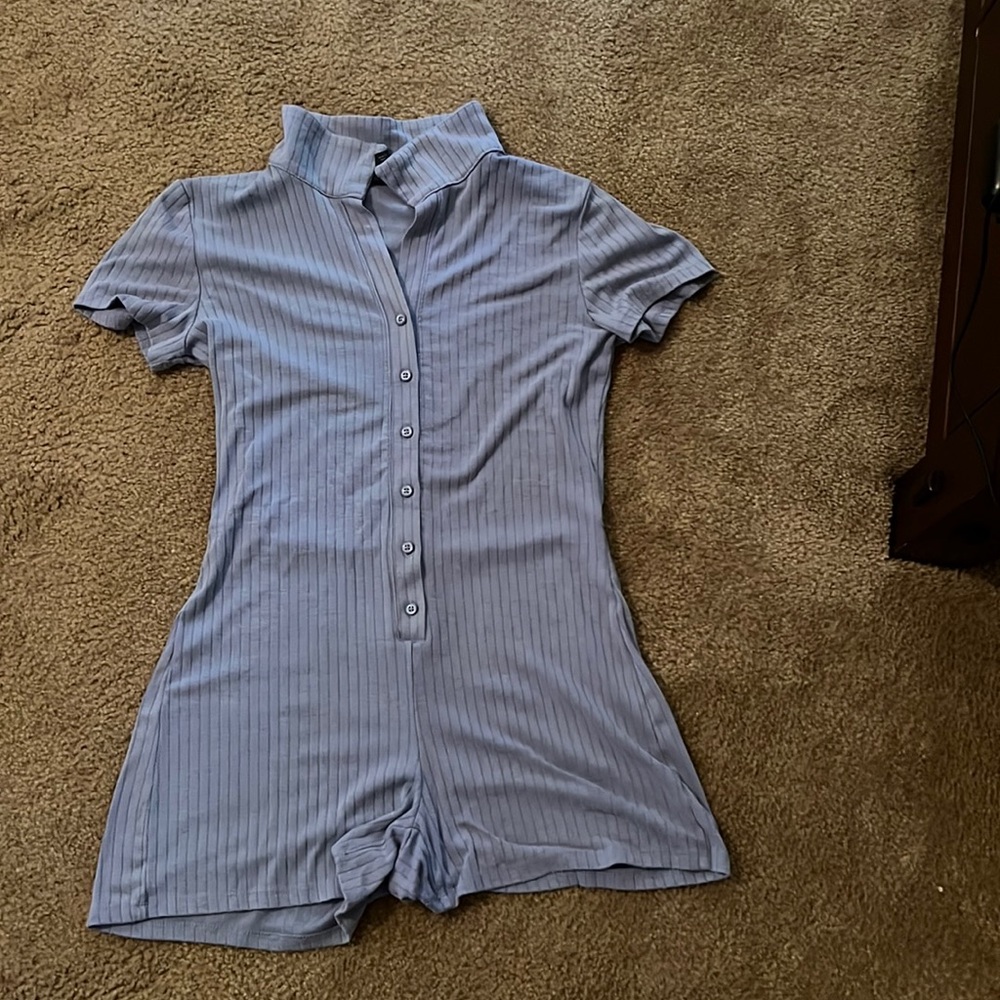 Size: medium, periwinkle blue, and a Wild Fable target brand. Perfect condition.